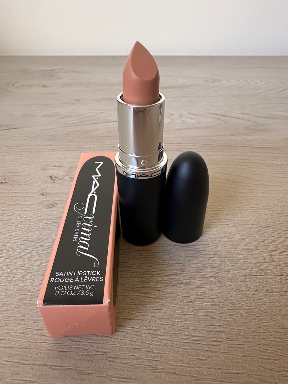 MAC MACximal Sleek Satin Lipstick— 837 Peachstock